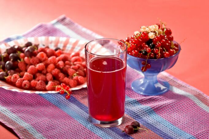 Sok jagodowy do obiadu w menu dietetycznym dla pierwszej grupy krwi